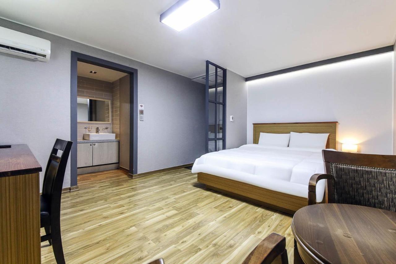 Gyeongpodae The Hotel Business Gangneung Exterior photo